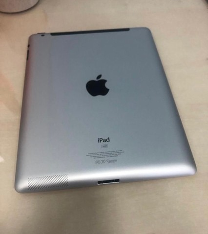 iPad Apple 2nd generation 2011 9.7" 16GB branco 512MB RAM - Foto 3