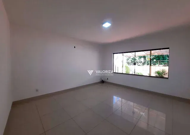 Casa na Rua Hildebrando de Calegari Cenci, 100, Jardim Sao Marcos em  Sorocaba, por R$ 230.000 - Viva Real