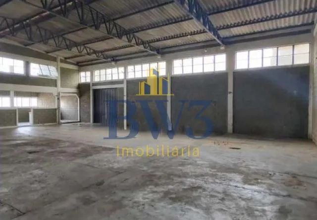 Barracão com 358m2 próximo Rod. Anhanguera, Parque Jambeiro, Campinas/SP.