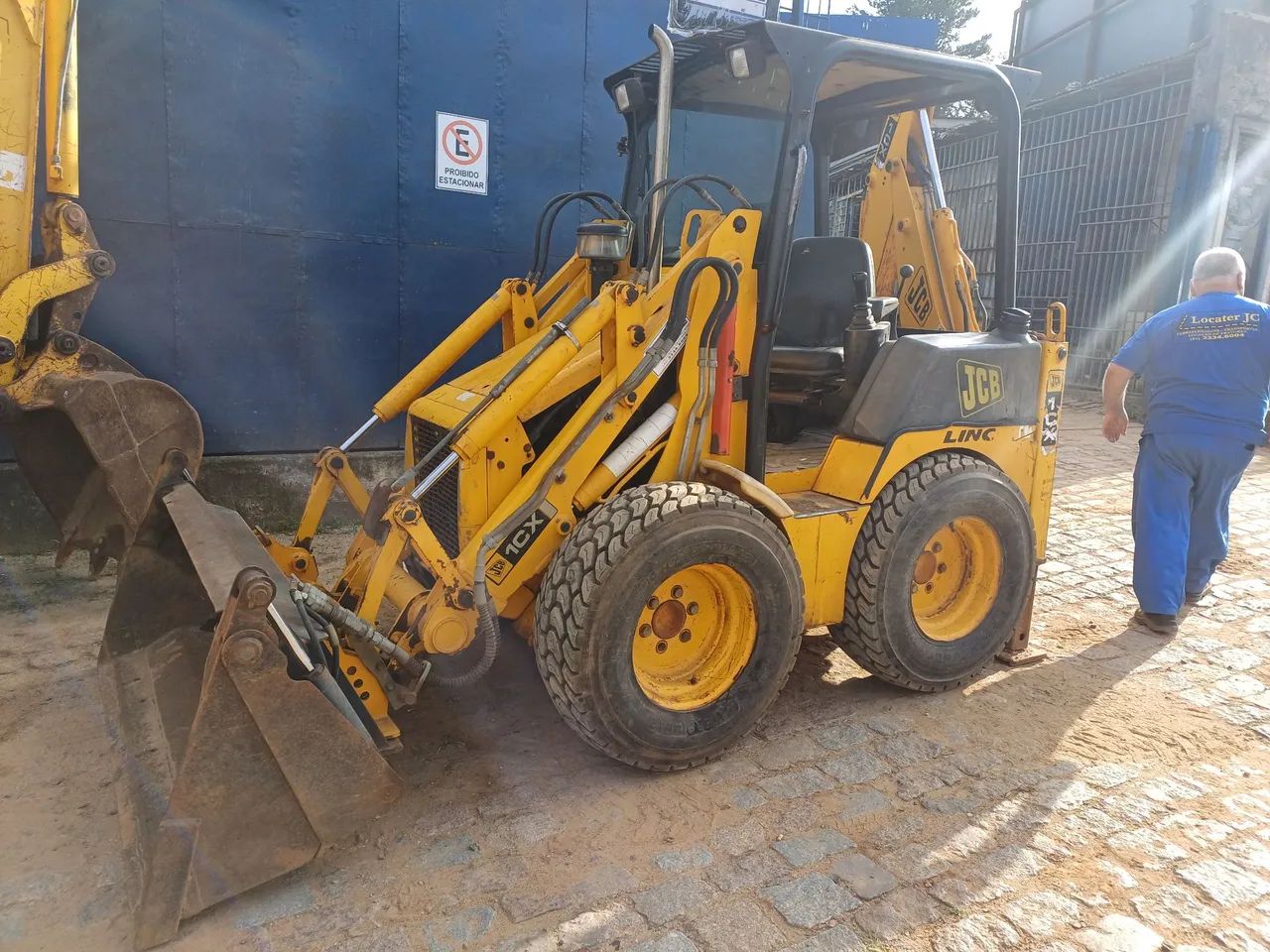 mini retro JCB. 1CX  ano 2006 é perfeito estado - Foto 4