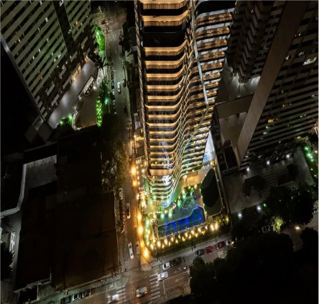 Apartamento no Meireles Cod0255