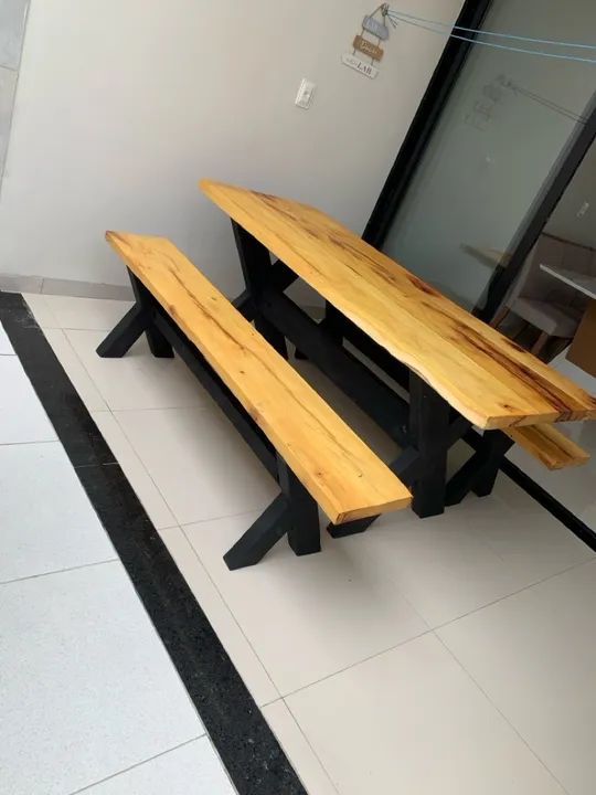 Mesa toda em madeira com base em (X)  - Foto 2