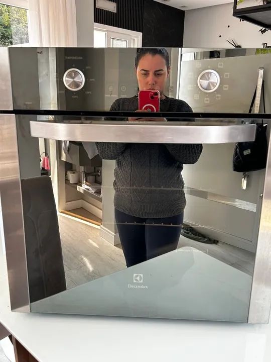 Forno de Embutir Electrolux Elétrico 80L com Grill e Convecção Inox (OE8DX)