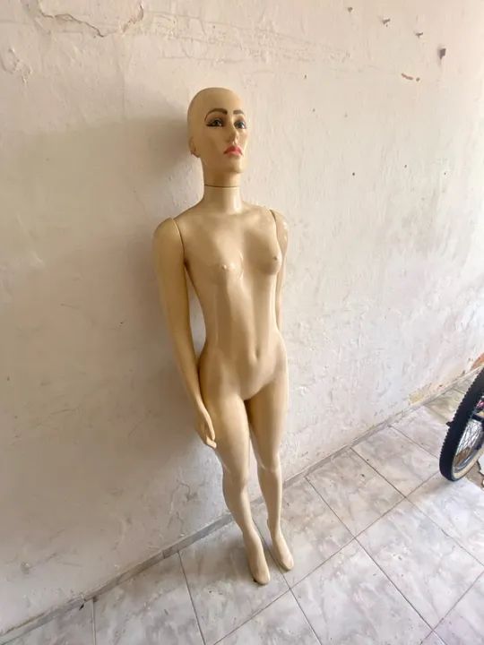 Manequim feminino de corpo inteiro para loja de roupas - Foto 2