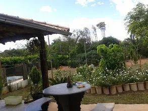 Sitio de 1250m² todo plano, com casa, campo de futebol, banheira de hidromassagem . - Foto 5