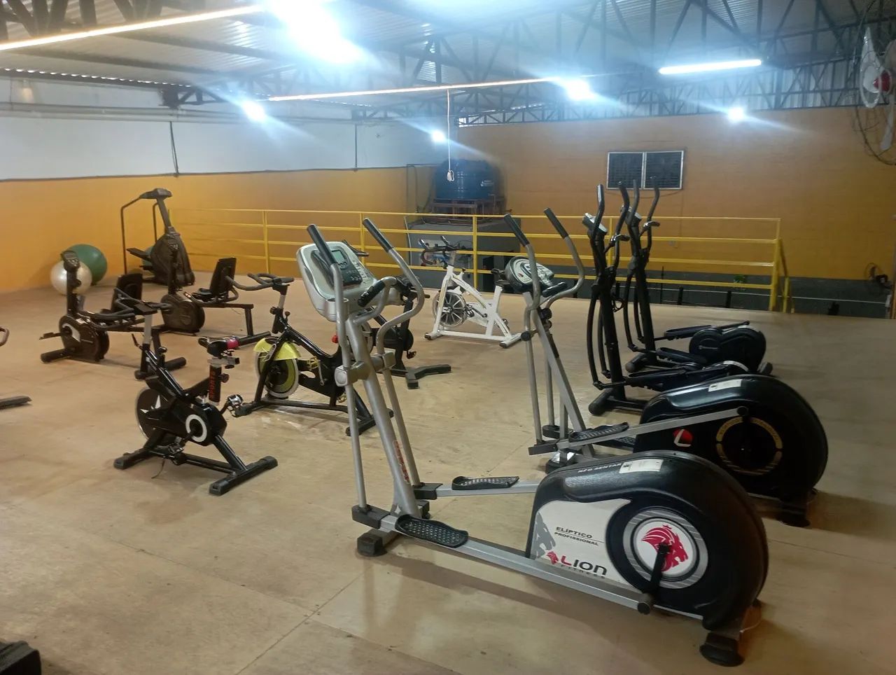 Equipamentos de musculação - Foto 4