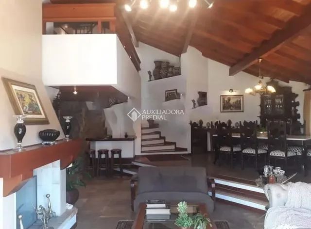 Casa com 350 metros de área privativa no Centro com lote 880 metros - Foto 3