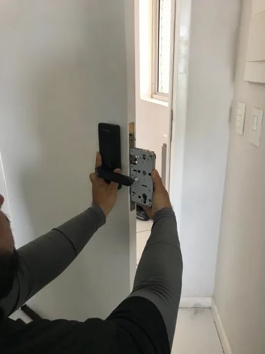 Instalação de fechadura eletrônica  - Foto 3