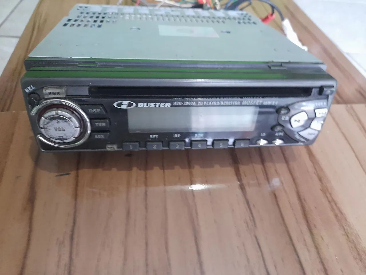 Som automotivo Buster BBD-2000A