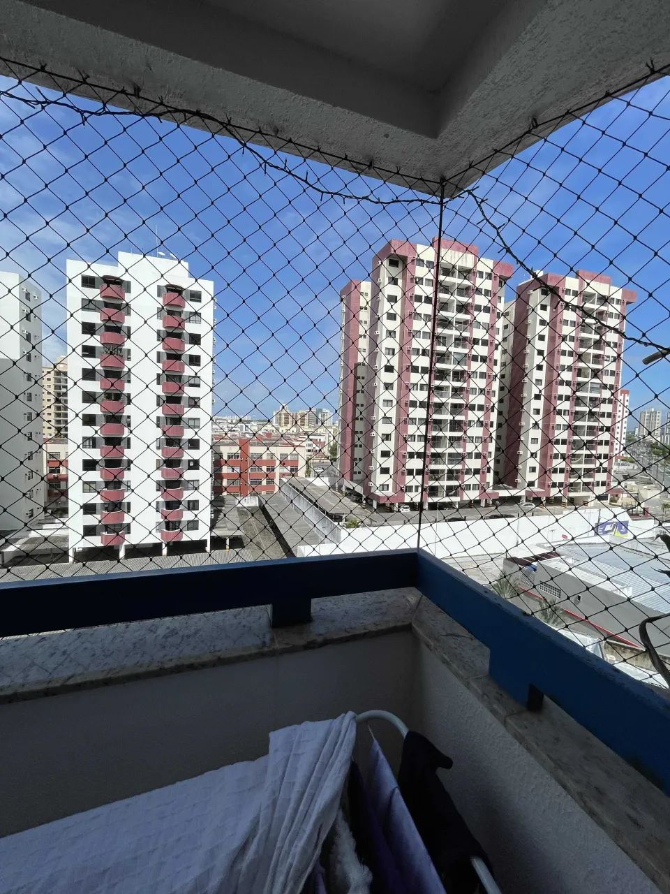 + Metropolis Residence