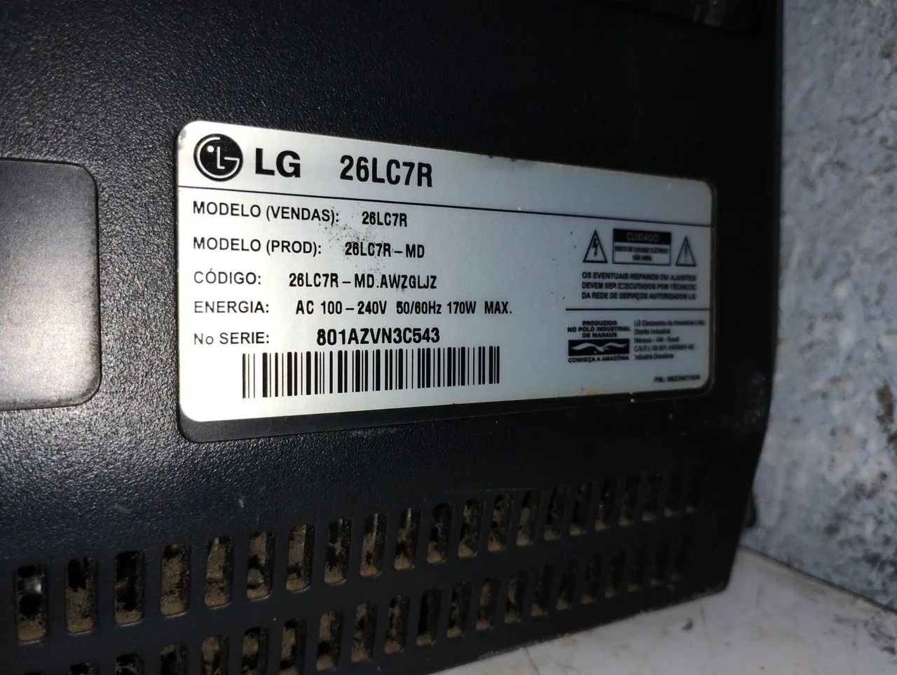 TV LG LCD 26 polegadas funcionando com defeito listra na tela - Foto 4