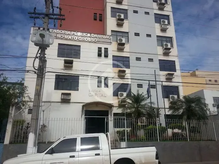 Vende-se Prédio Comercial no Bairro Duque de Caxias 2 codigo: 68455