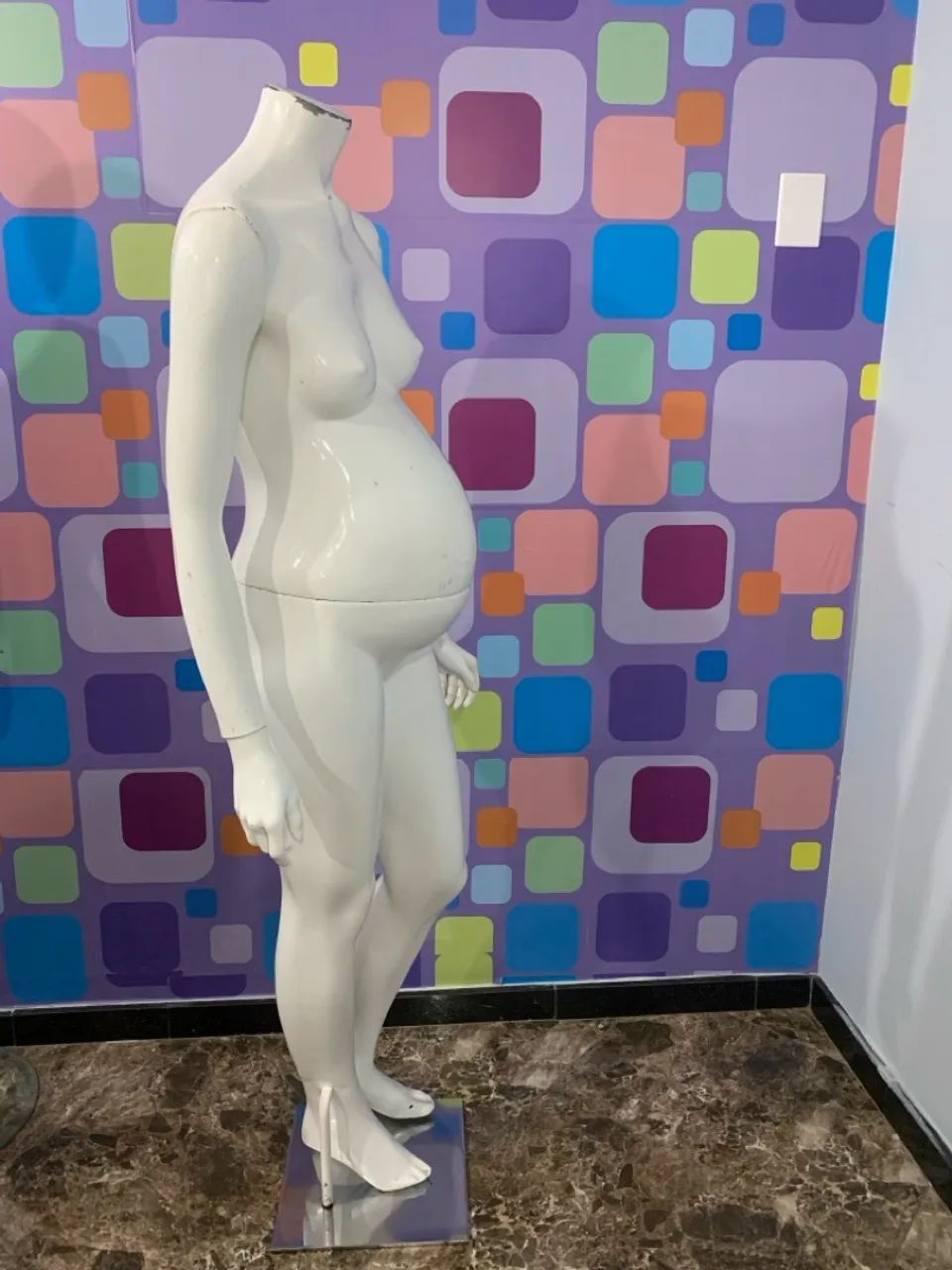 Manequim gestante - Foto 2