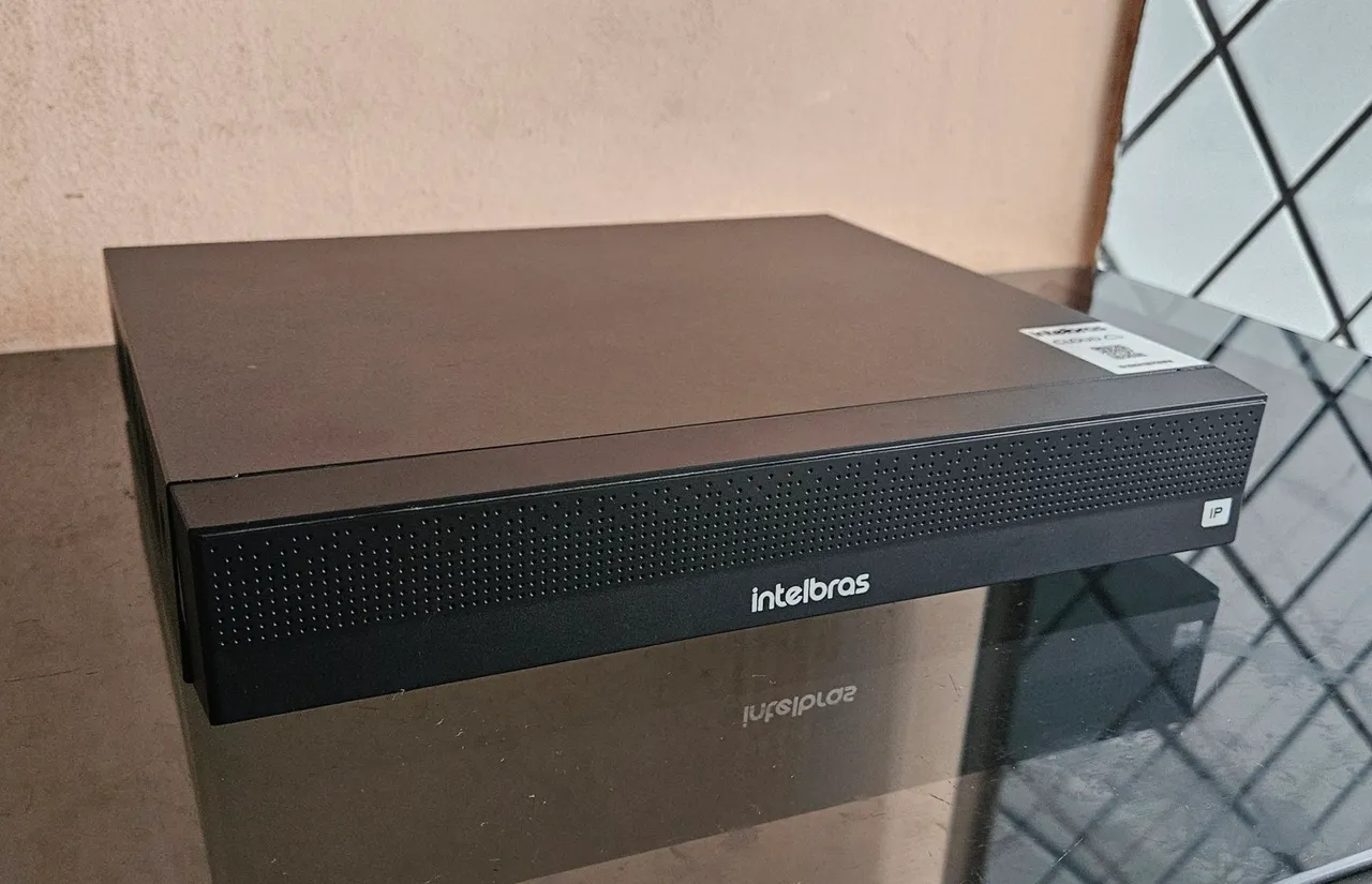 Gravador Para 8 Câmeras Ip Full Hd Intelbras Nvd 1308