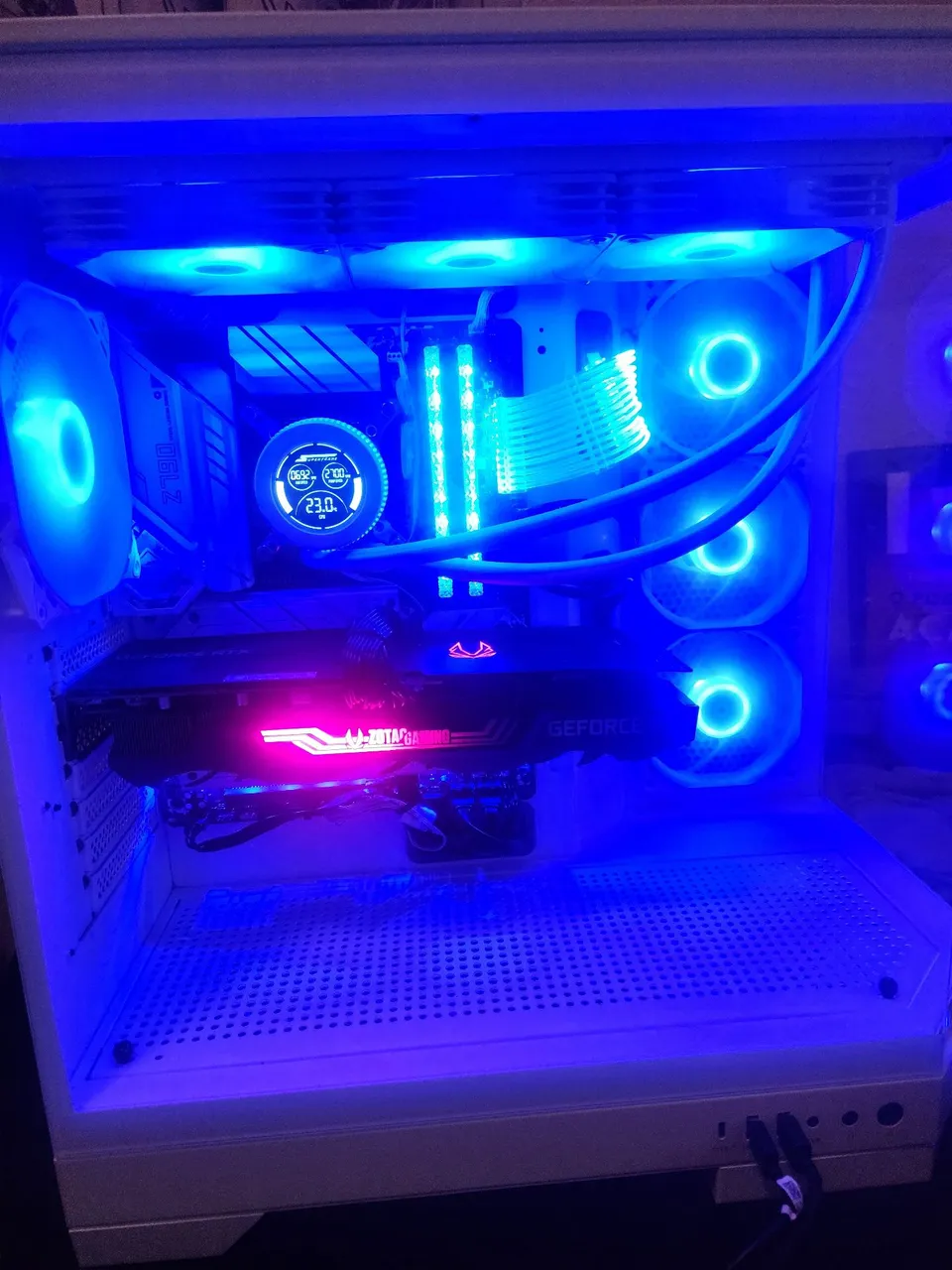 Pc gamer Bruto! Para rodar todos os jogos atuais.