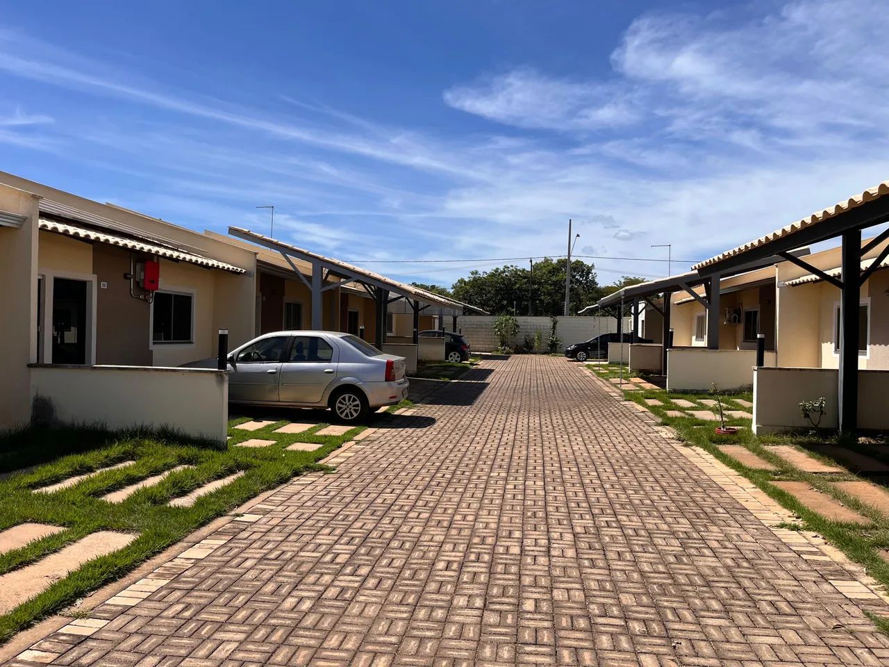 VENDO CASA EM CONDOMINIO NA 1503 SULDiretor Sul - Palmas - TO