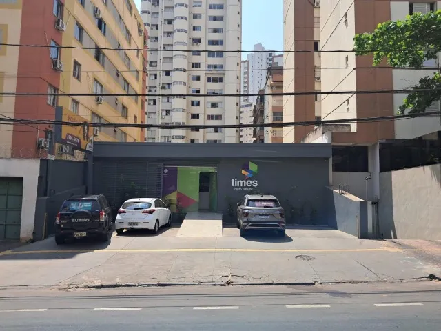 Casa a venda na Av. Portugal ideal para área médica, educacional ou gastronomica e outras.