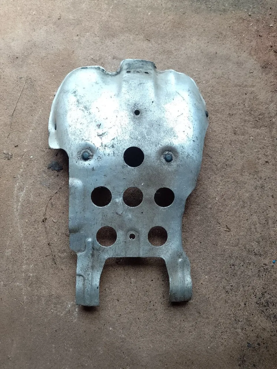 Peito de aço Honda xl 250 81