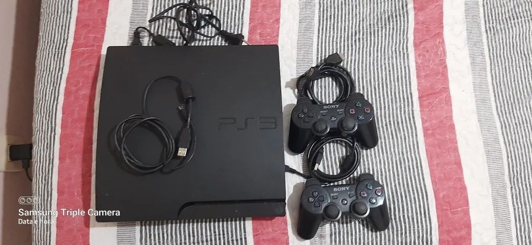 PS3 PlayStation 3   - Com 2 Controles!