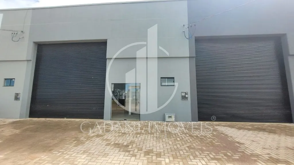BARRACÃO DISPONÍVEL PARA LOCAÇÃO NO JARDIM CELESTE