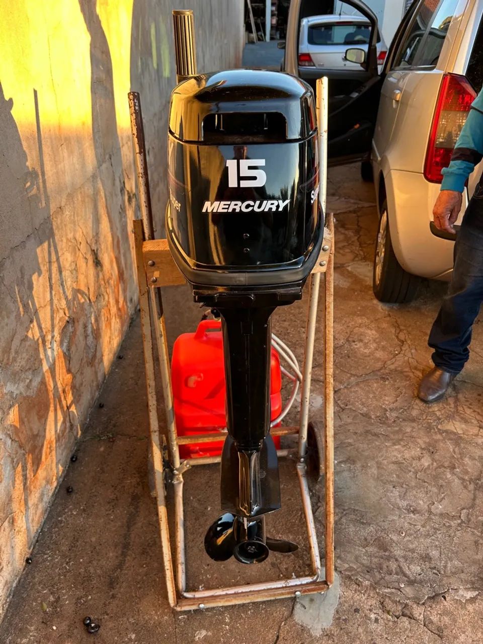 Vendo motor de barco Mercury Super 15 HP ano 2025 - Foto 2