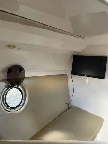Lancha Royal Mariner 330 33 Pes  - Foto 11