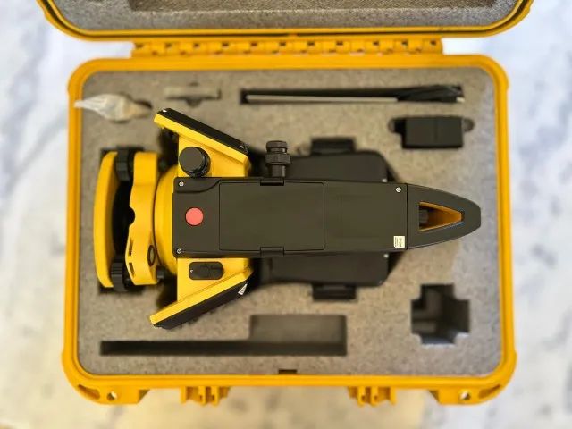 Estação Total Geodetic - Foto 2