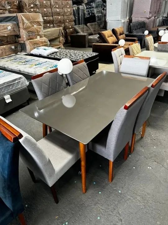  Mesa de Jantar Veneza de 6 Cadeiras de Madeira