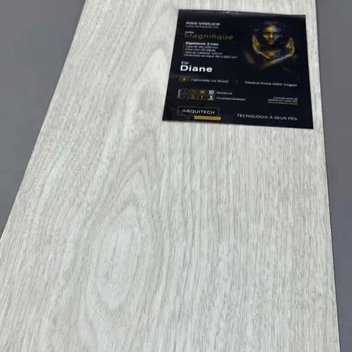 Piso Vinilico Arquitech cor Diane (ponta de estoque)