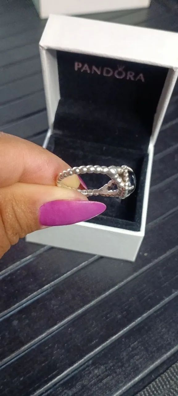 Anel Pandora com Pedra Preta - Foto 4