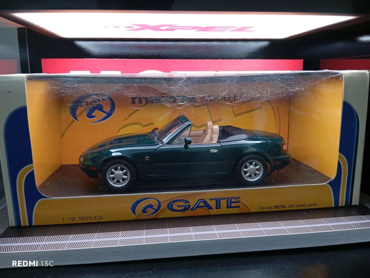 GATE製 Mazda MX-5 Miata NAロードスター 1/18スケール Rara Miniatura Mazda MX-5 Miata - GATE - escala 1/18