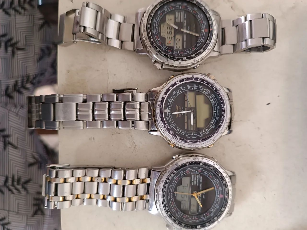 Relógios citizen New wigmam usados com detalhes 2 pega parcial outro parado 600.00 no  - Foto 2