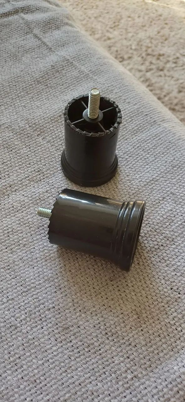 Pés para cama box