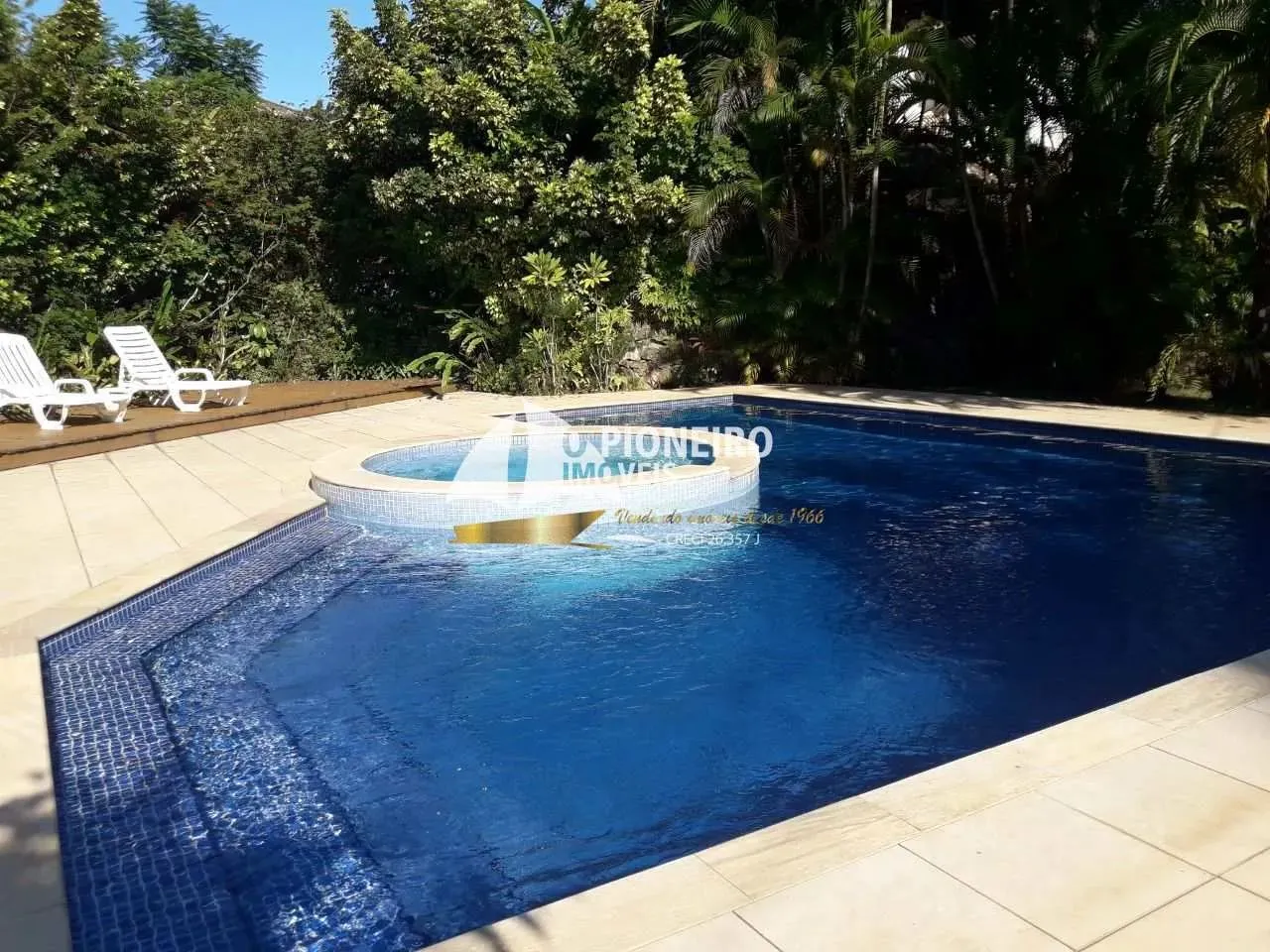 Casa de Condomínio com 4 dorms, Barra do Sahy, São Sebastião - R$ 2.9 mi, Cod: 3145