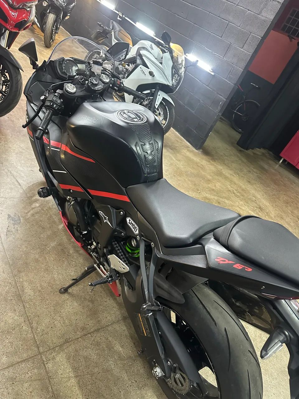 Kawasaki Zx-6r 636cc 2021 - 1451367386 | OLX