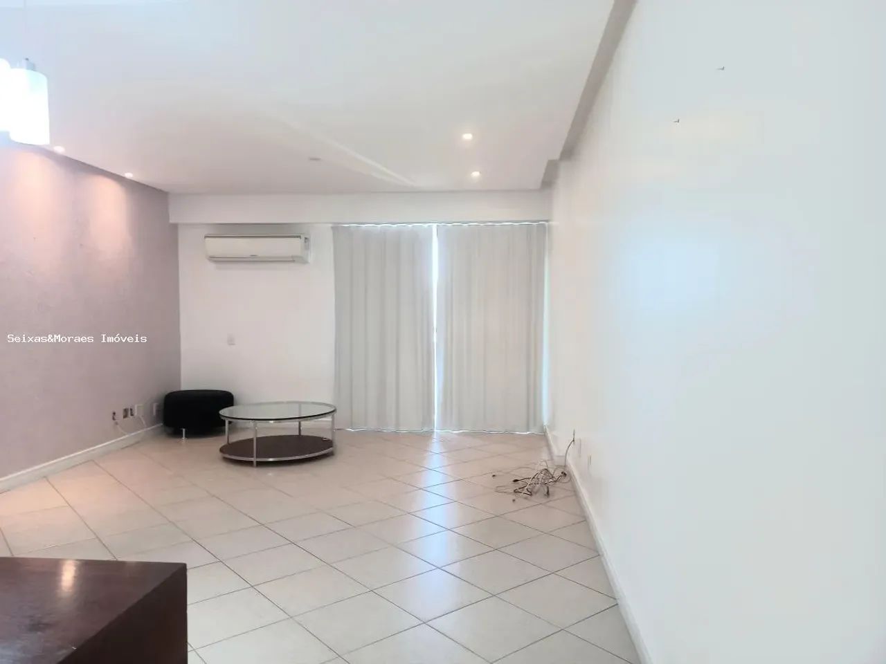 Apartamento para Venda em Nova Iguaçu, Centro, 3 dormitórios, 1 banheiro, 1 vaga