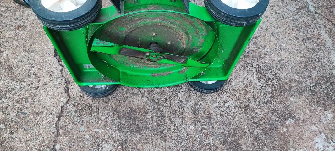 Cortador de grama Trapp 50E 64243394171393121