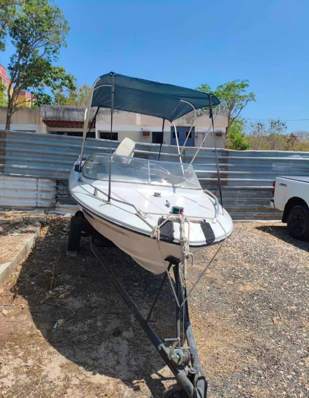 Lancha com motor de 65hp - Foto 2