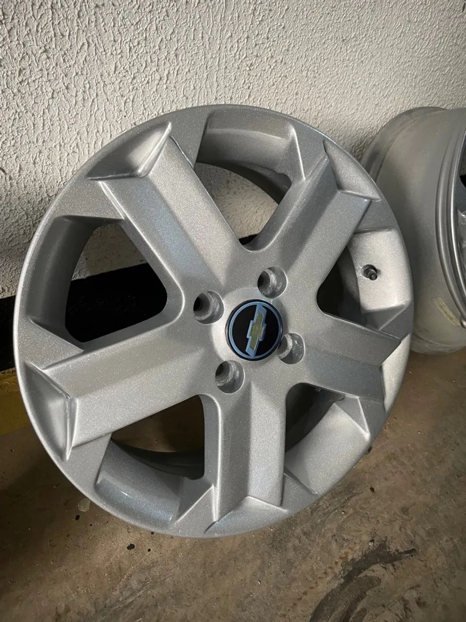 Rodas de liga leve aro 15 Montana/Agile Sport  - Foto 3