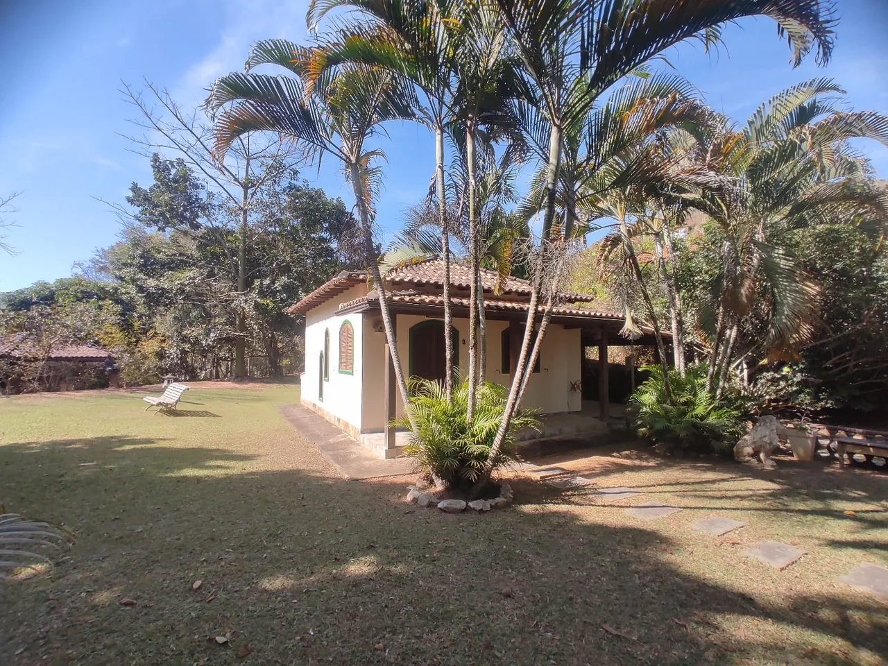 Casa com 3 dormitórios à venda, 150 m² por R$ 750.000 - Secretário - Petrópolis/RJ