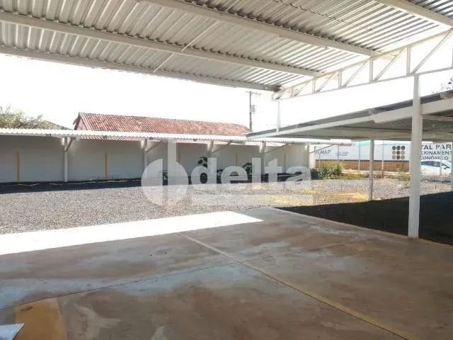Área disponível para locação no bairro Aclimação em Uberlândia-MG - Foto 10