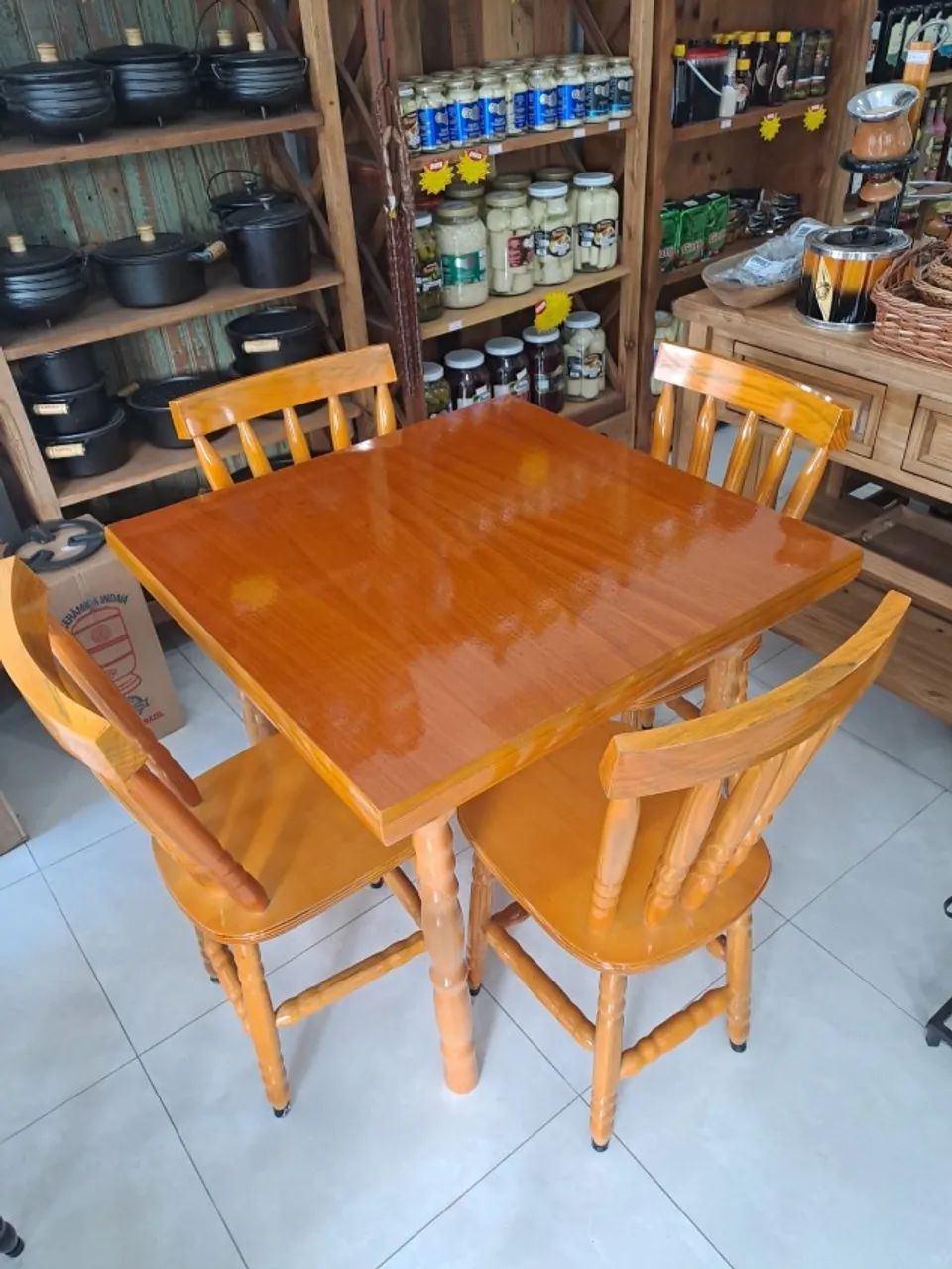 Conjunto Mesa com 4 Cadeiras Em Eucalipto 80 X 80 - Foto 2
