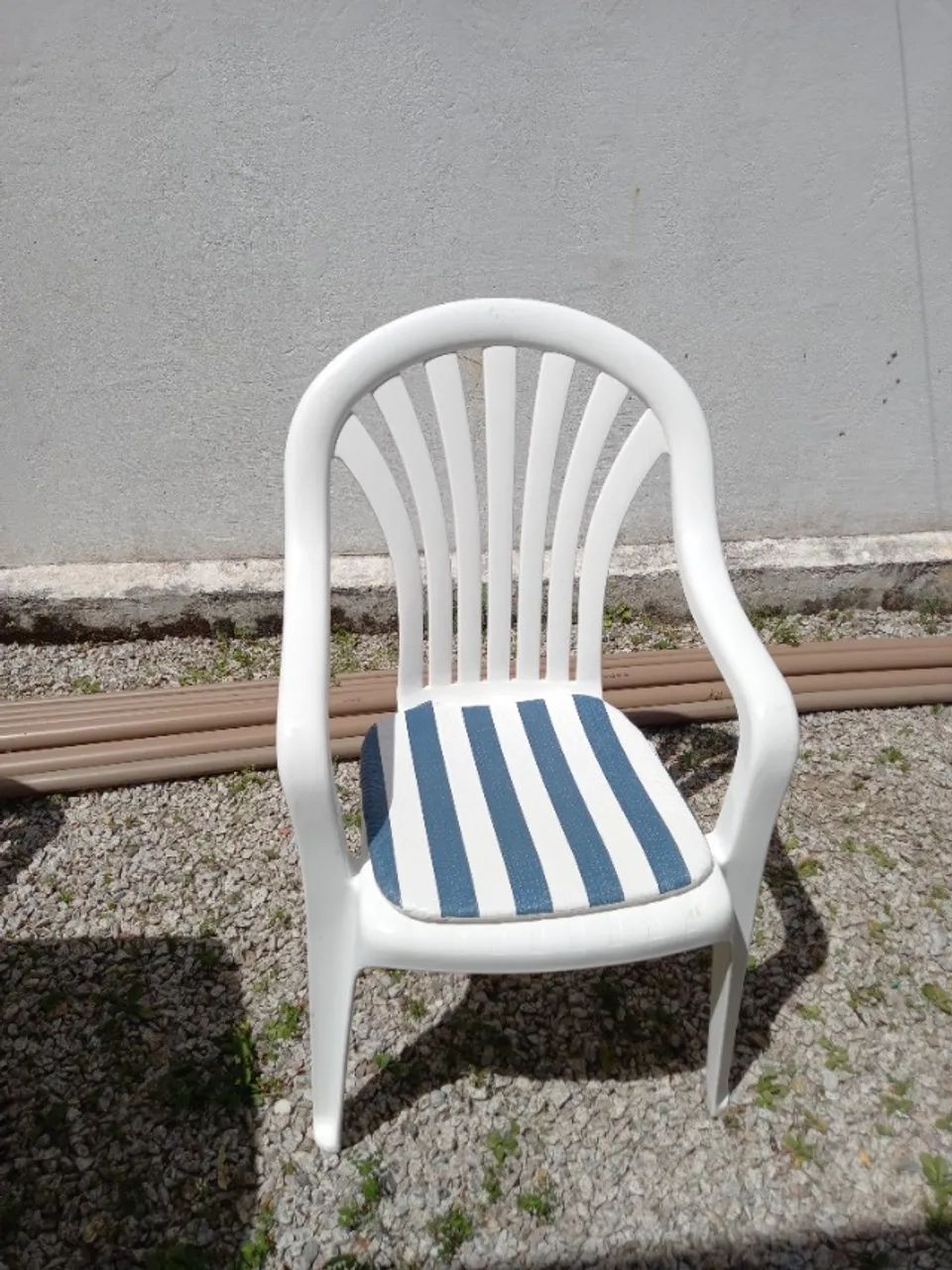 Mesa retangular com 4 cadeiras ótimo estado64842834689025123