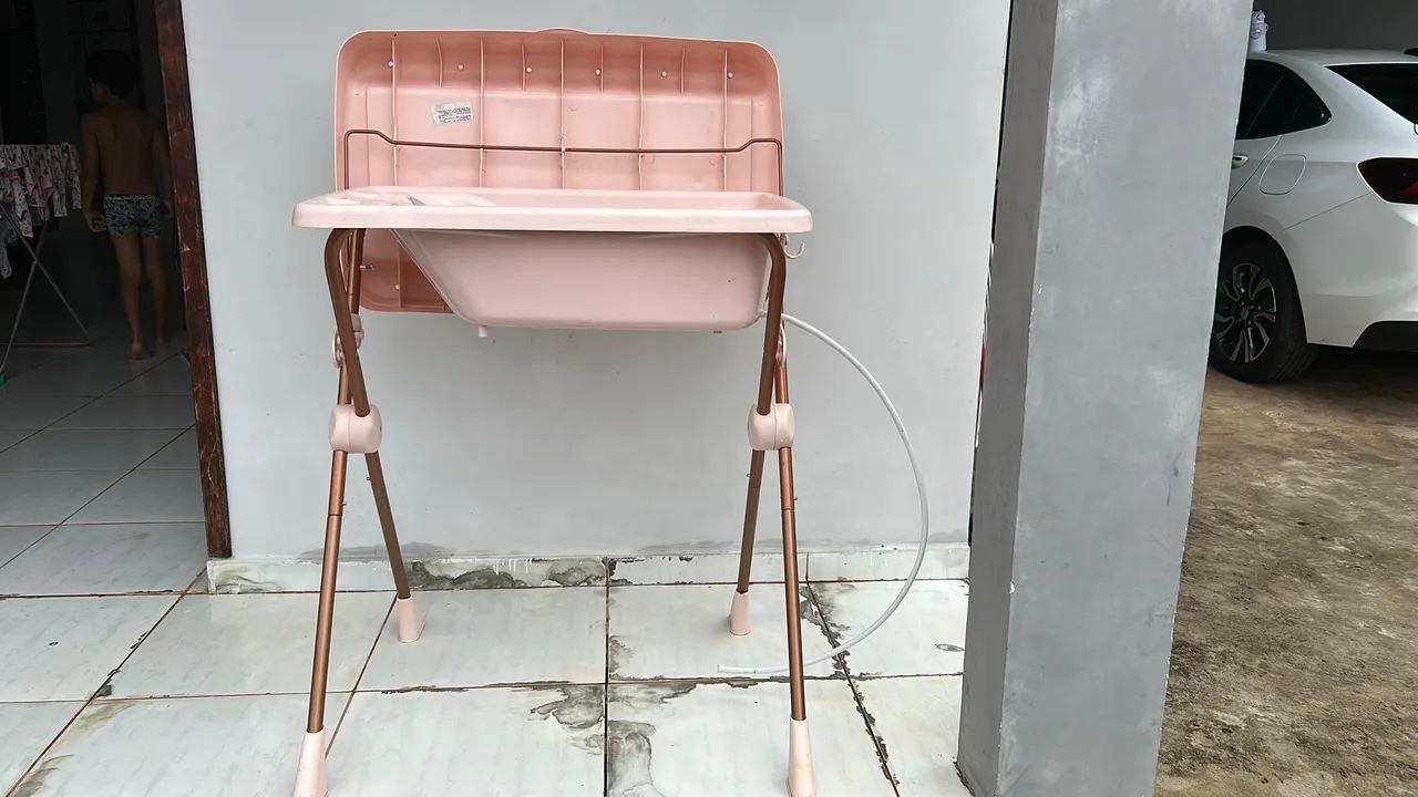 Banheira para Bebê com Suporte - Rosa Em Manacapuru 