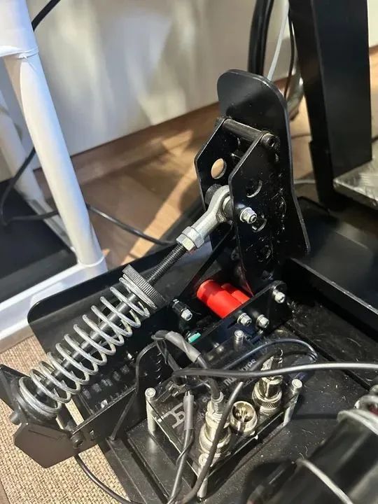 FANATEC CSW 2.5 + FORMULA CARBON + PEDAL PRS LOADCELL - Foto 3