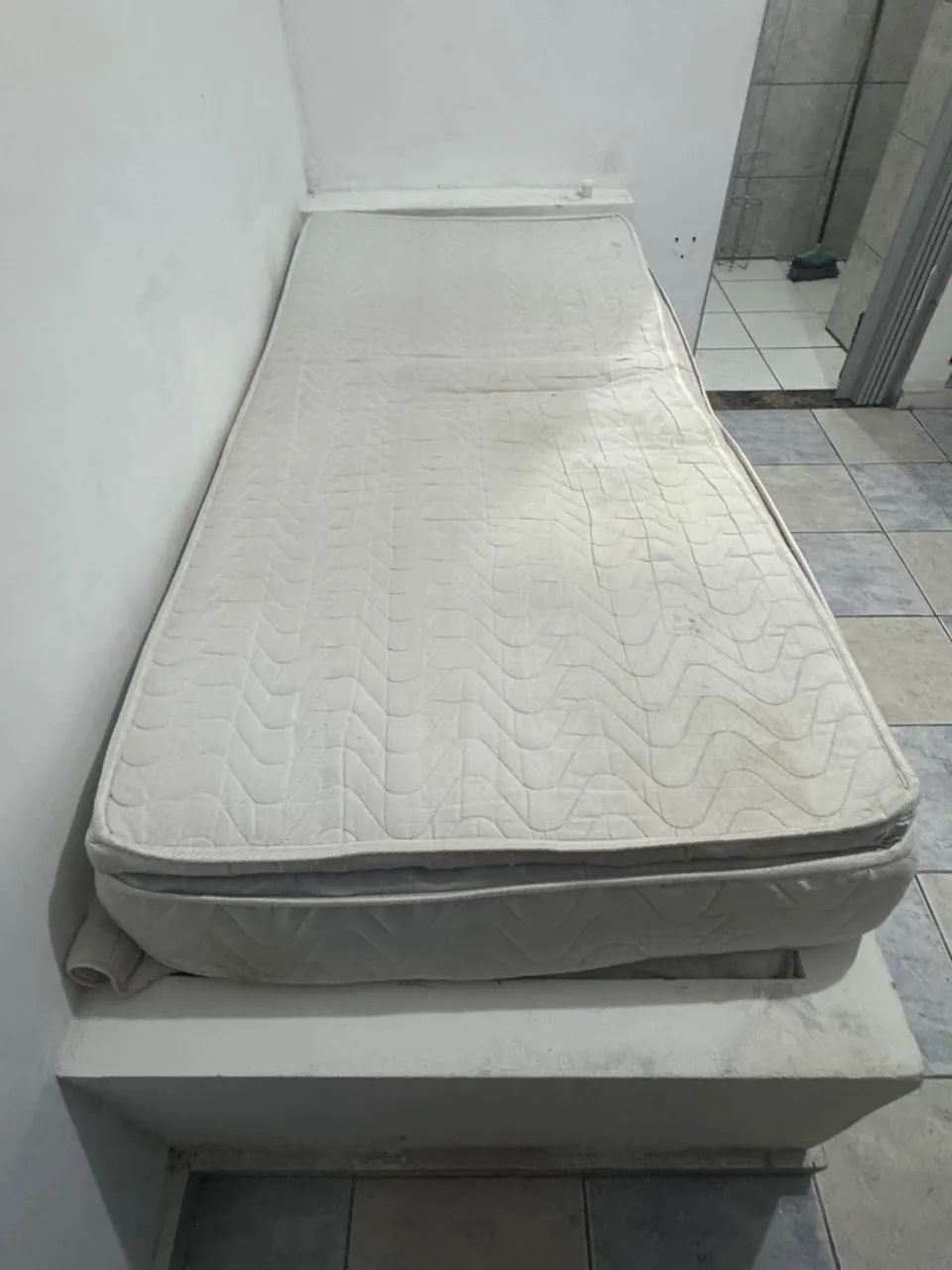 Colchão de molas Solteiro (88 x 188 x 24 cm de altura) Linha Ouro Premium