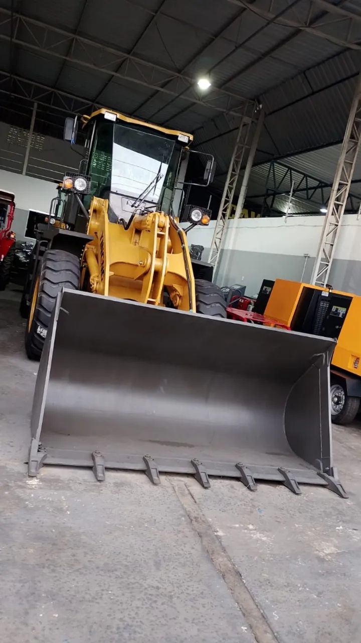 PÁ CARREGADEIRA YINENG MODELO YN935G MOTOR WEICHAY DEUTZ 130HP  - Foto 2