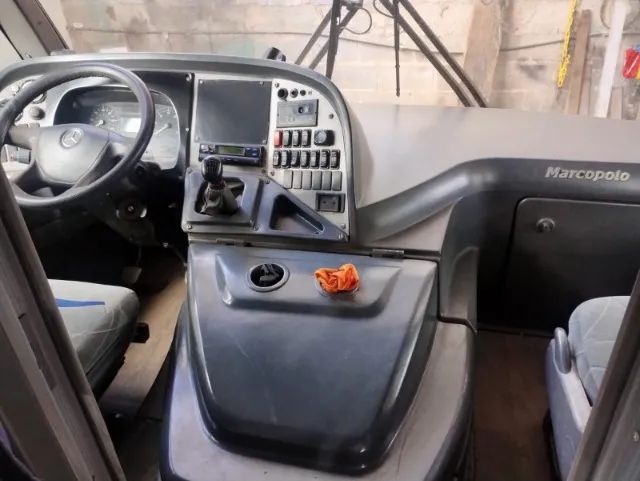 Micro-ônibus rodoviário Mercedes Benz LO-916 - Foto 2