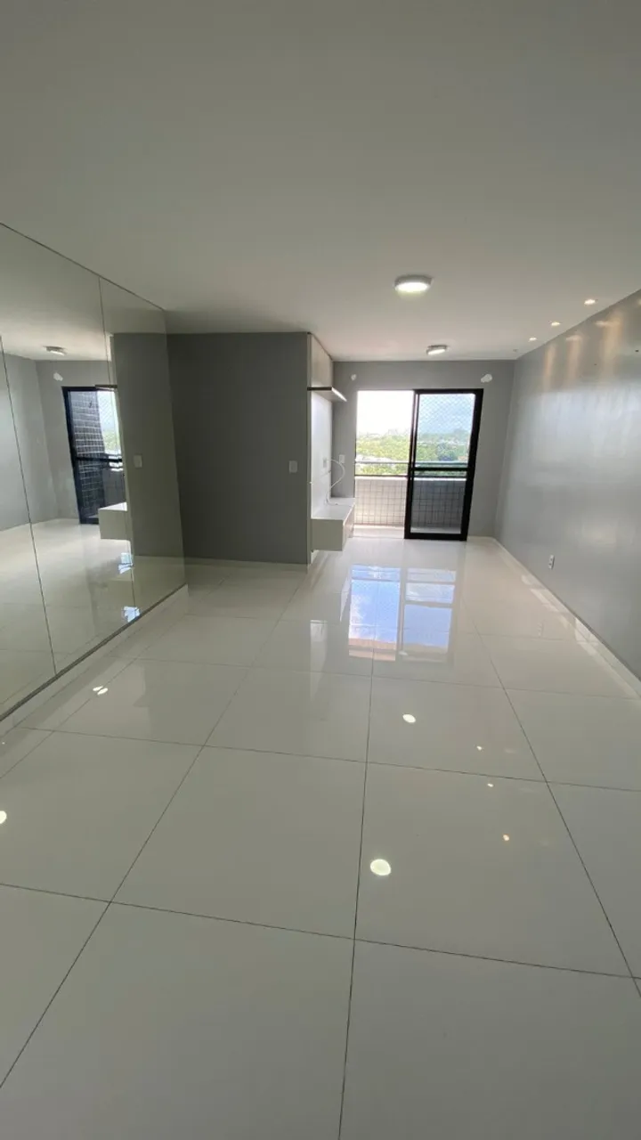 Alugo apartamento de 3 quartos na Serraria com móveis planejados e todo no porcelanato.