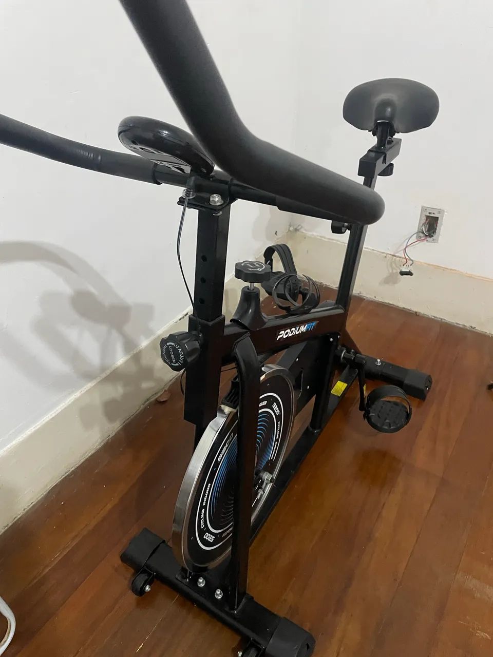Bicicleta ergométrica64960453273345122